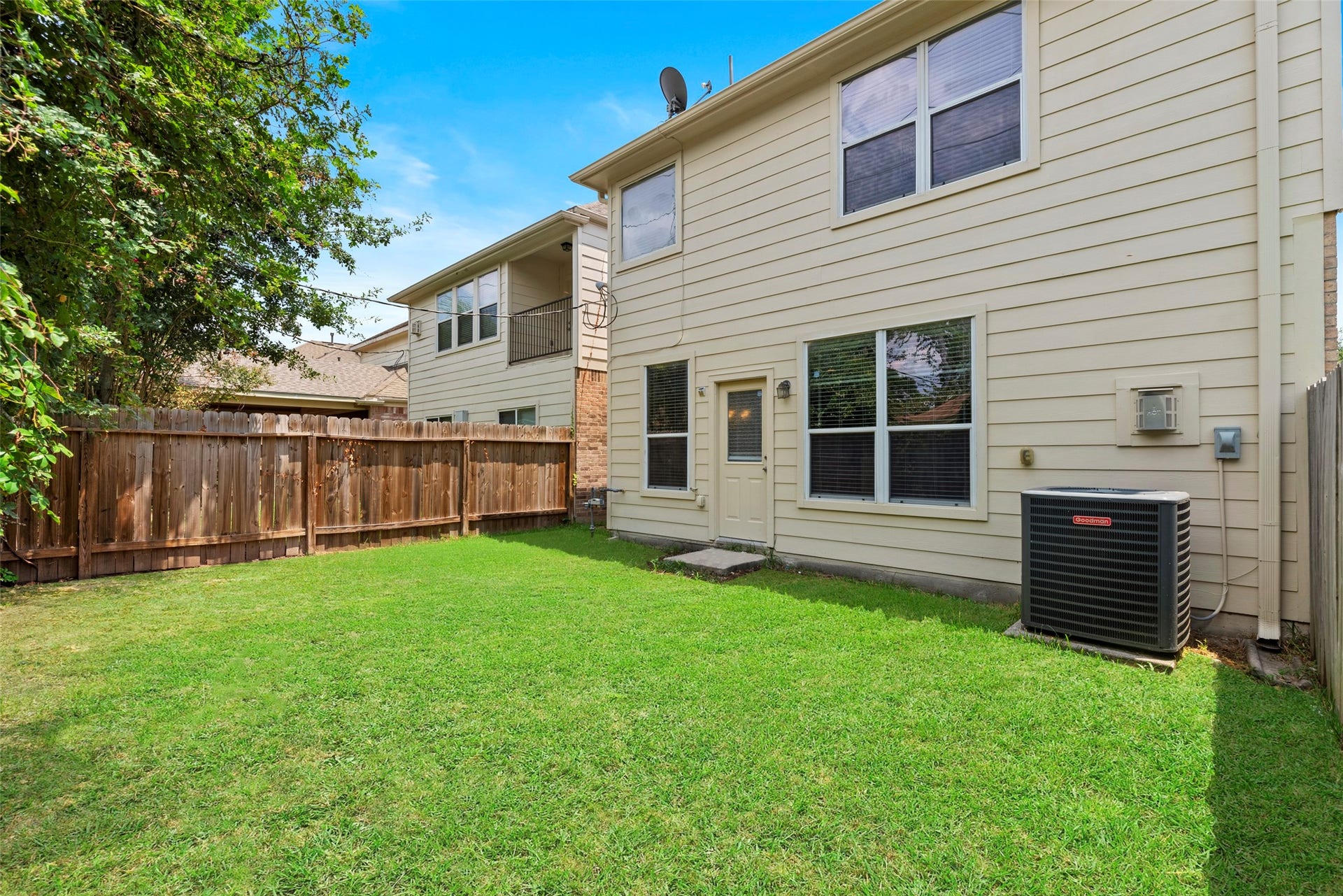 1950 Natalie Rose Drive, Houston, TX 77090 1950 Natalie Rose Drive, Houston, TX 77090
