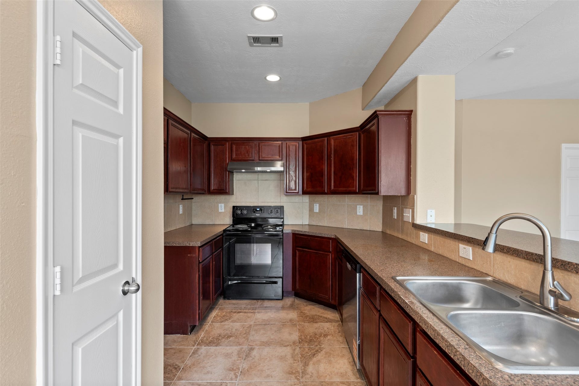 1950 Natalie Rose Drive, Houston, TX 77090 1950 Natalie Rose Drive, Houston, TX 77090