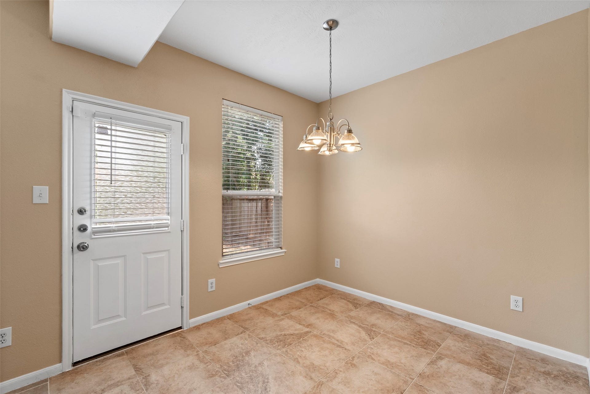 1950 Natalie Rose Drive, Houston, TX 77090 1950 Natalie Rose Drive, Houston, TX 77090