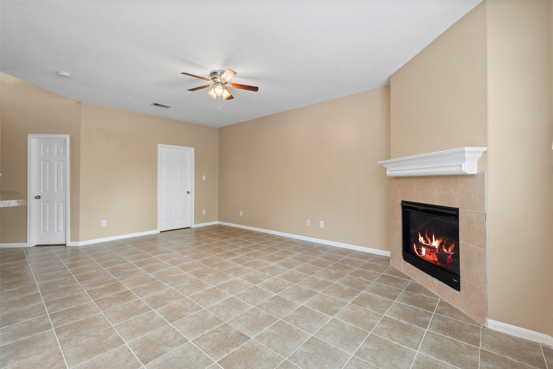 1950 Natalie Rose Drive, Houston, TX 77090 1950 Natalie Rose Drive, Houston, TX 77090