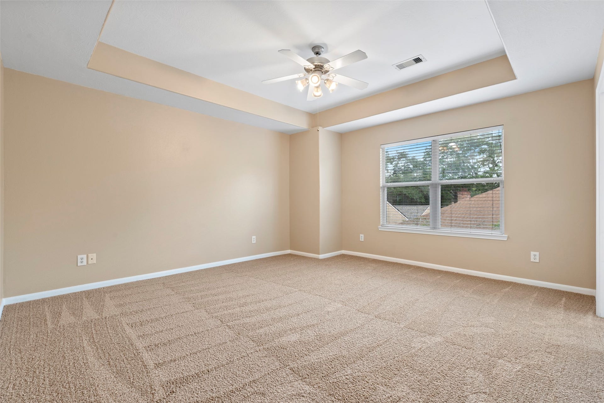 1950 Natalie Rose Drive, Houston, TX 77090 1950 Natalie Rose Drive, Houston, TX 77090