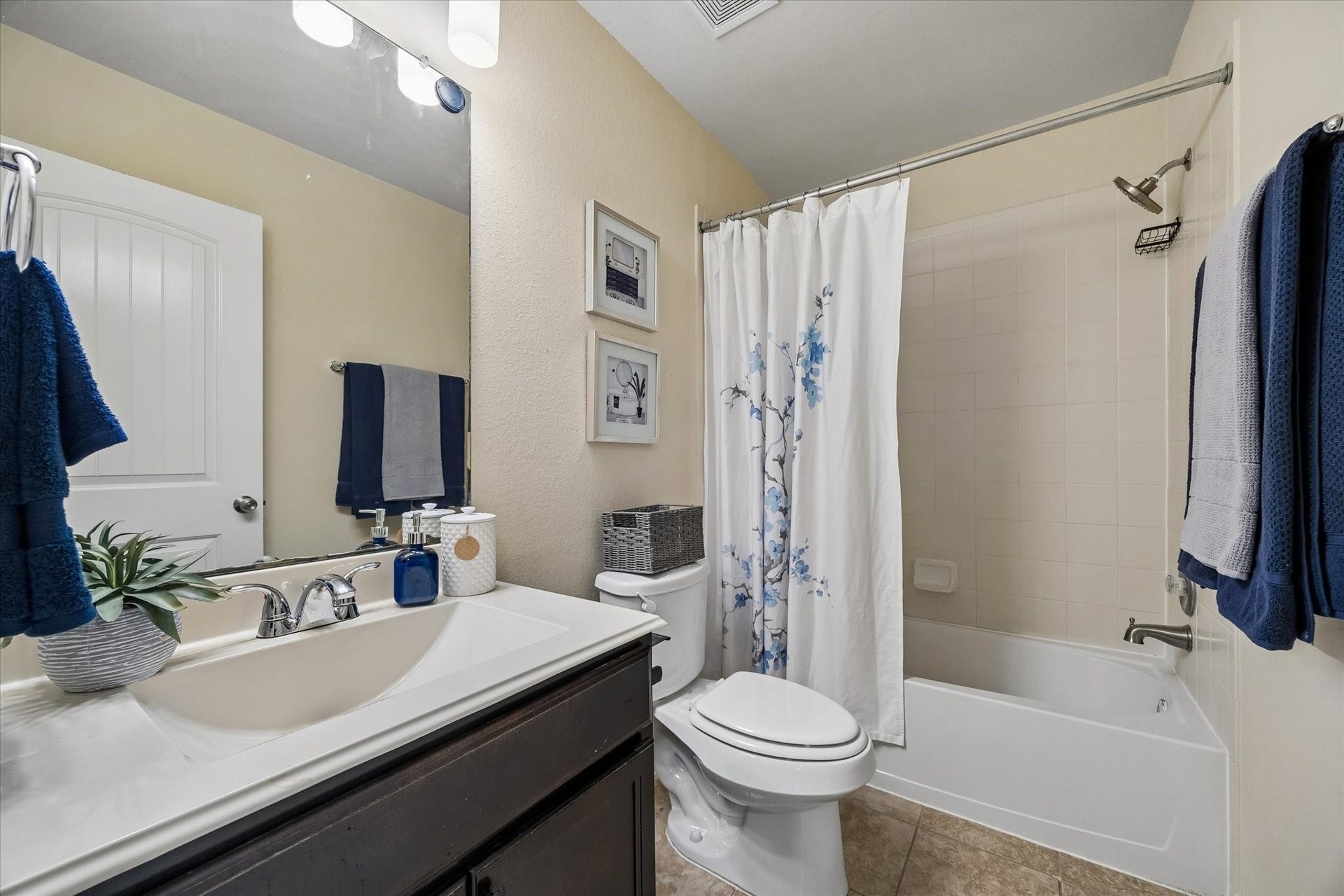 9307 Rustling Manor Lane, Richmond, TX 77407