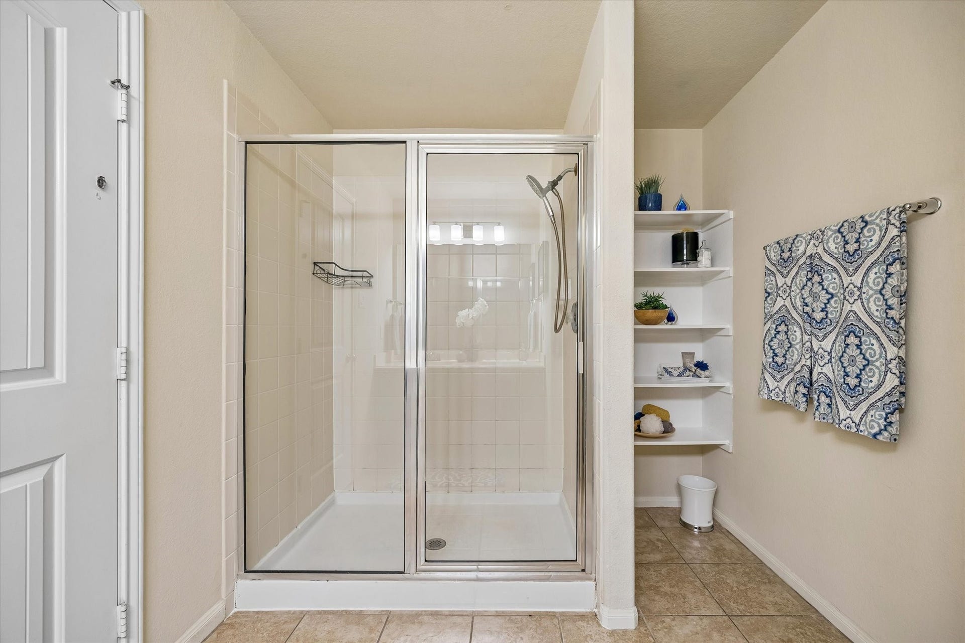 9307 Rustling Manor Lane, Richmond, TX 77407