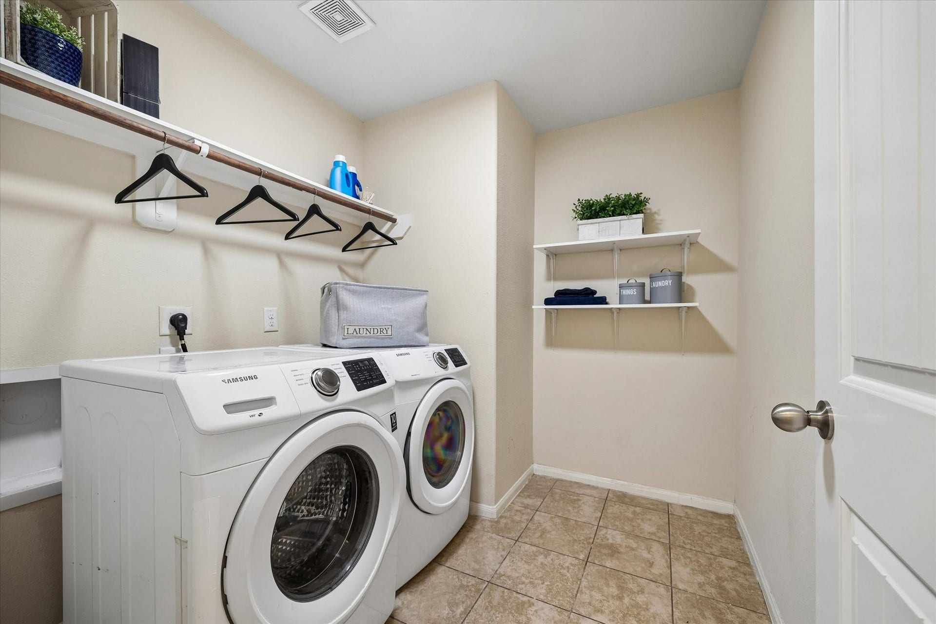 9307 Rustling Manor Lane, Richmond, TX 77407