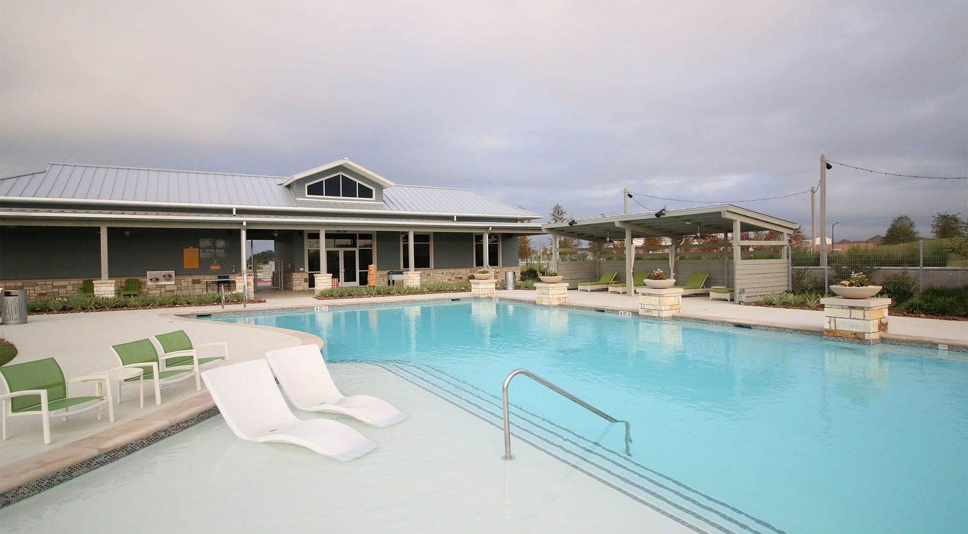Spend a sunny Texas afternoon at Pomonas resort-style pools, where refreshing swims and shaded cabanas offer the perfect setting to unwind and enjoy a leisurely weekend close to home.