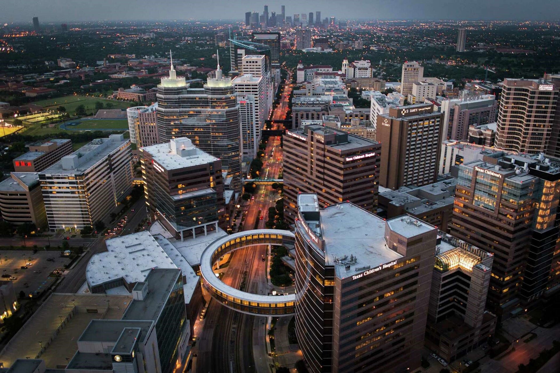 Straight shoot to famous Texas Medical Center, just 16 miles and 20 minutes away!