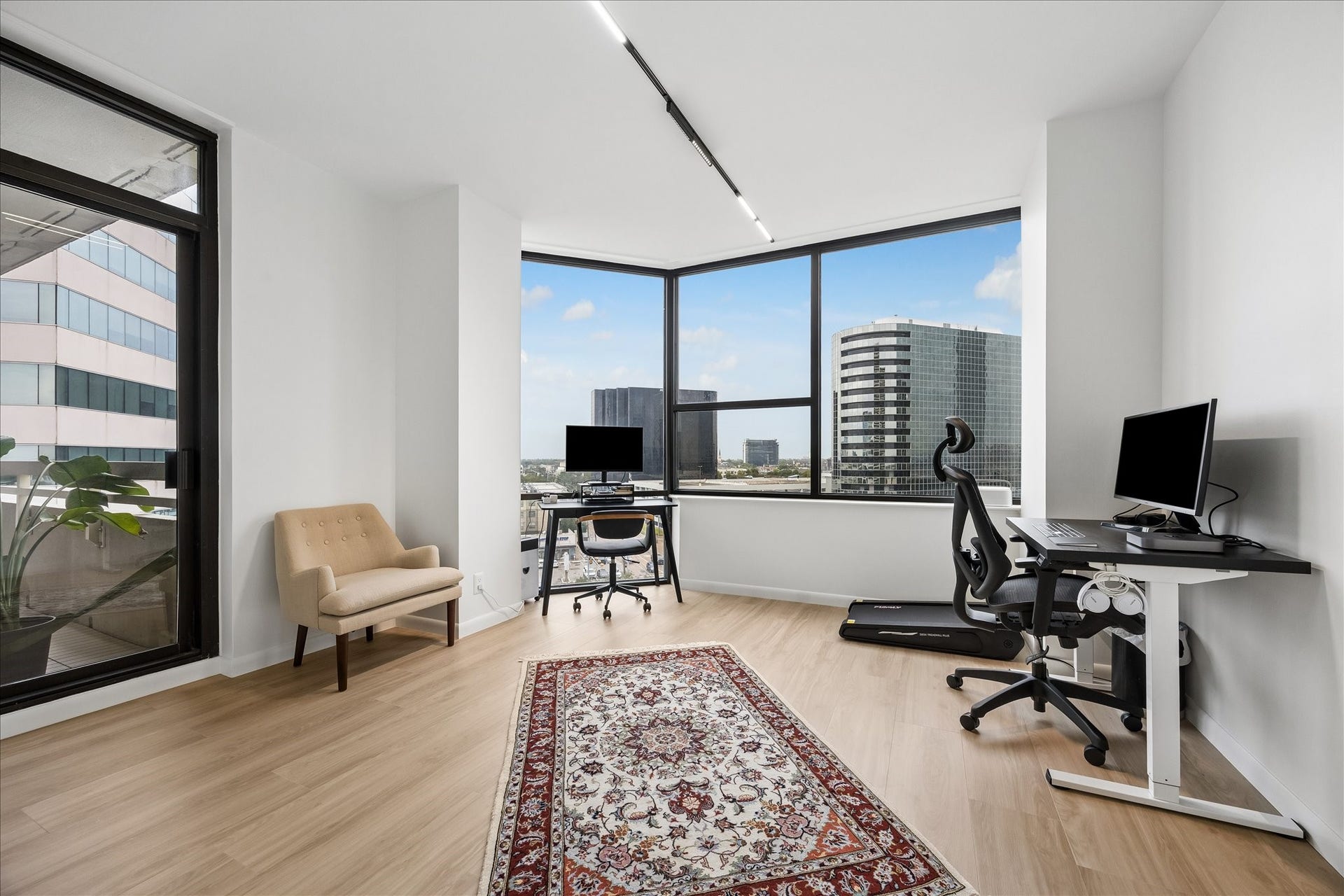 14 Greenway Plaza, #9R, Houston, TX 77046 Corner windows and direct balcony access give this bedroom flexibility for a study.