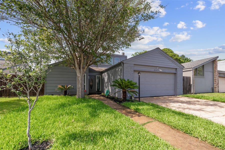 Property photo for 11542 Bellerive Drive, Houston, TX