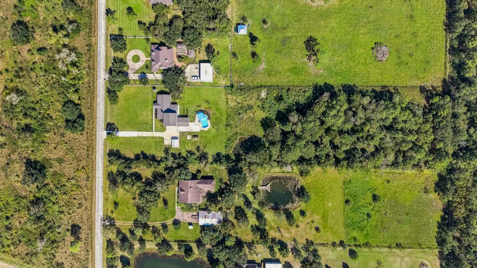 119 Avenue J, Dickinson, TX 77539 119 Avenue J, Dickinson, TX 77539