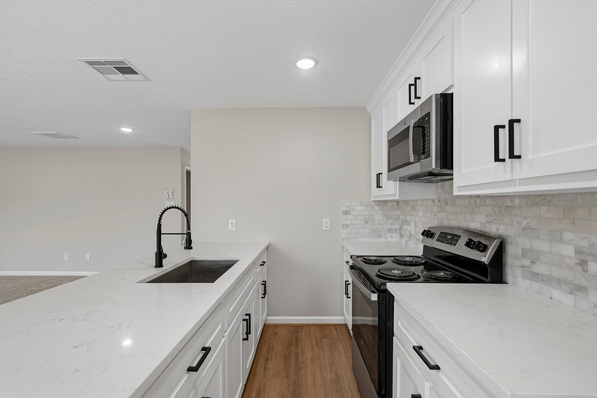 119 Avenue J, Dickinson, TX 77539 119 Avenue J, Dickinson, TX 77539