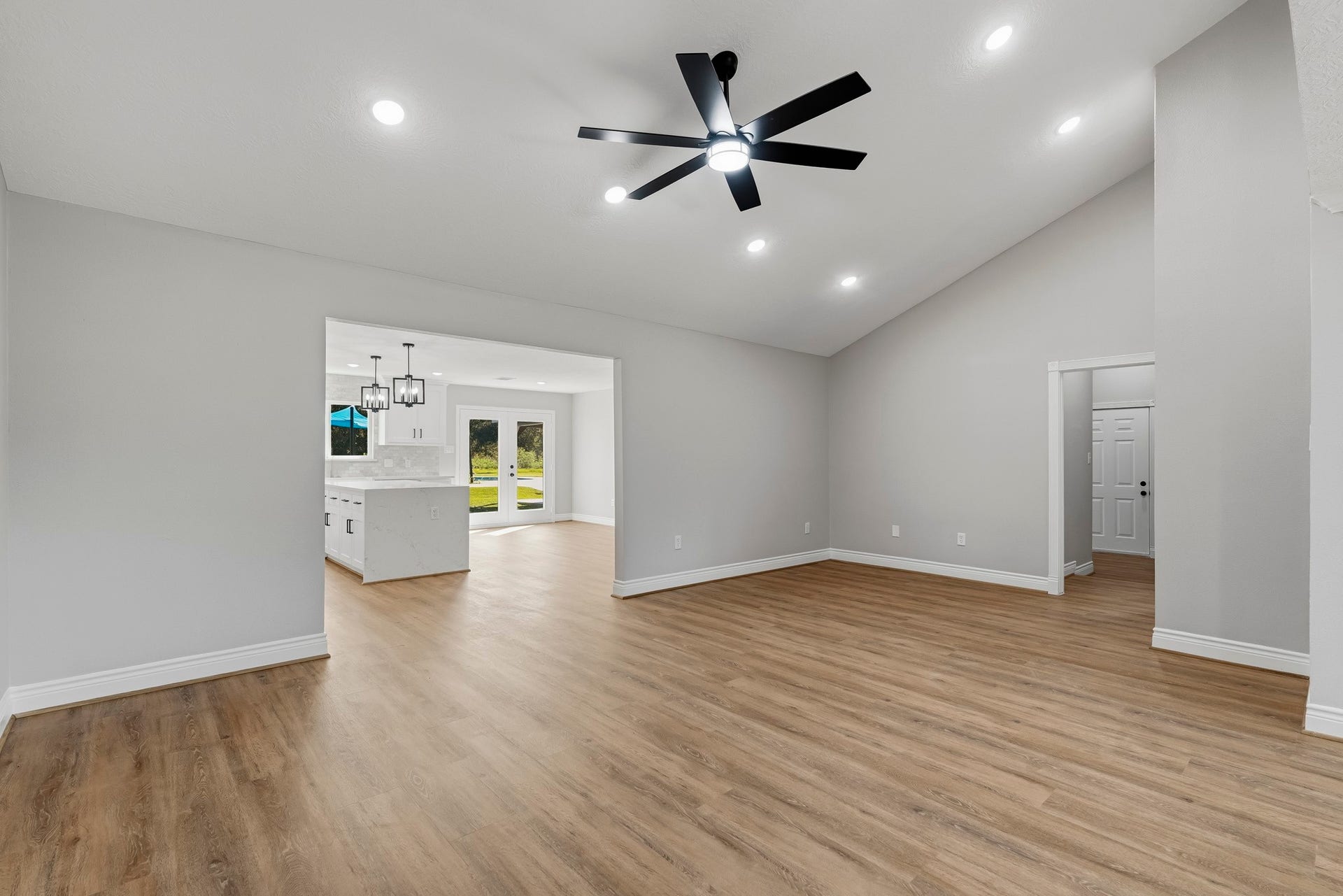 119 Avenue J, Dickinson, TX 77539 119 Avenue J, Dickinson, TX 77539