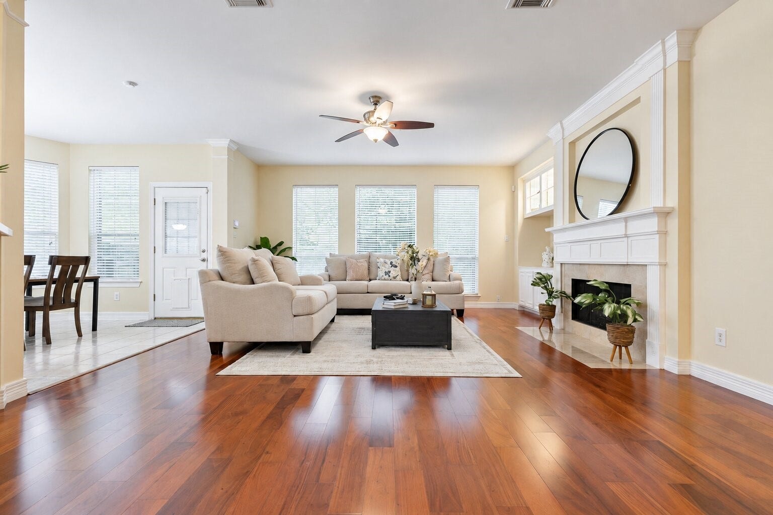 2618 Pinebend Drive, Pearland, TX 77584 2618 Pinebend Drive, Pearland, TX 77584