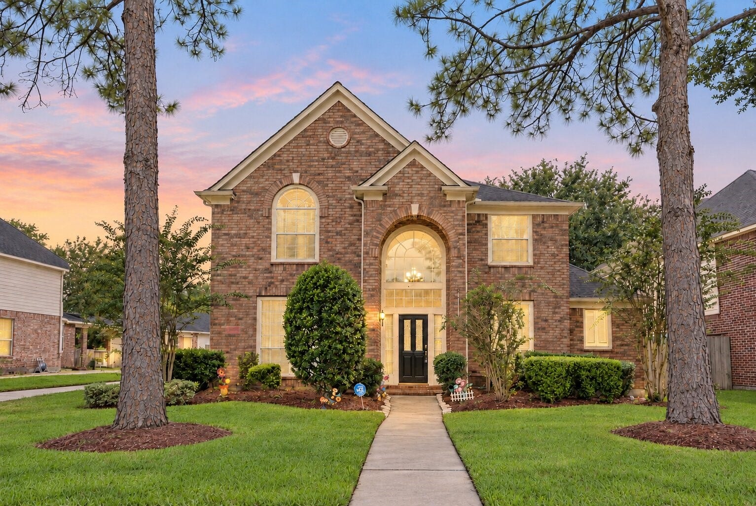 2618 Pinebend Drive, Pearland, TX 77584 2618 Pinebend Drive, Pearland, TX 77584