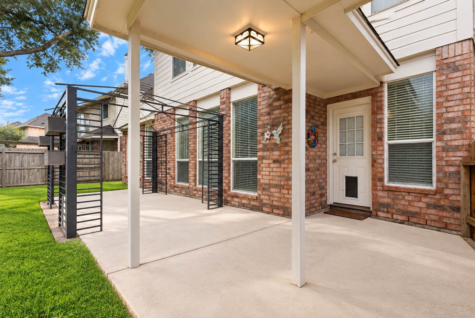 2618 Pinebend Drive, Pearland, TX 77584 2618 Pinebend Drive, Pearland, TX 77584