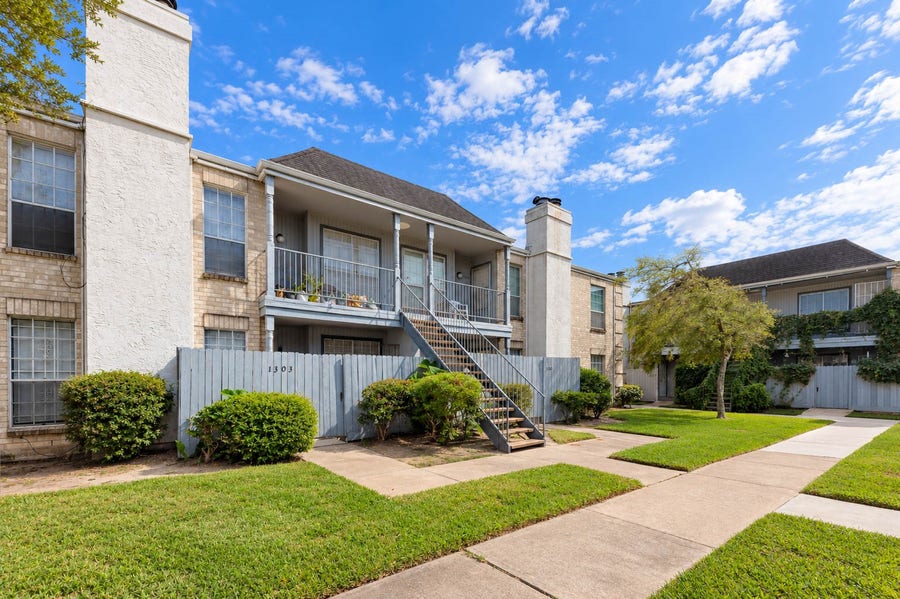 Property photo for 6606 De Moss Drive, #1301, Houston, TX