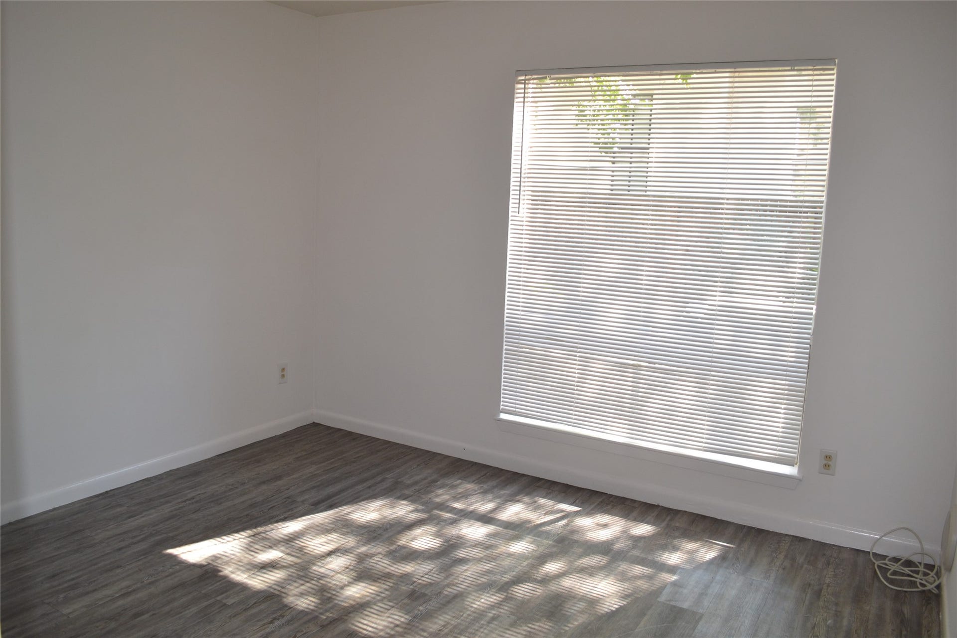 1521 Rutland Street, #4, Houston, TX 77008 1521 Rutland Street, #4, Houston, TX 77008