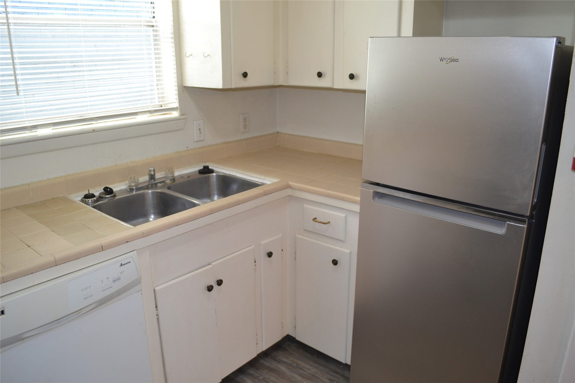 1521 Rutland Street, #4, Houston, TX 77008 Stainless Steel Refrigerator