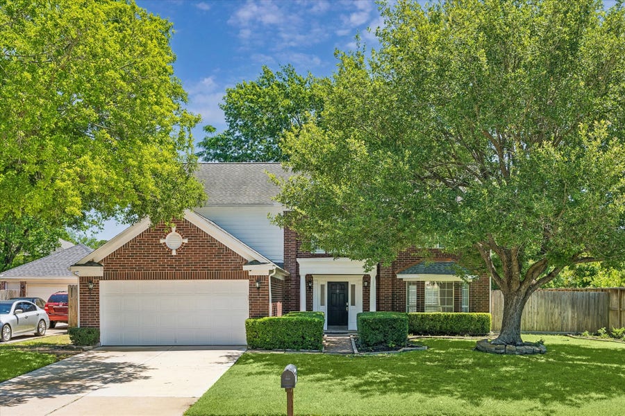 Property photo for 9806 Gold Cup Way, Houston, TX