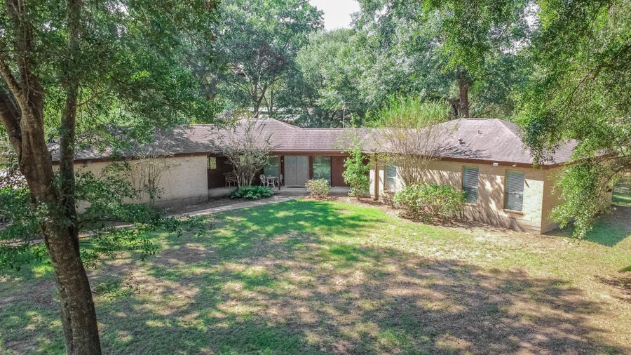 Property photo for 24603 Lori Lane, Magnolia, TX