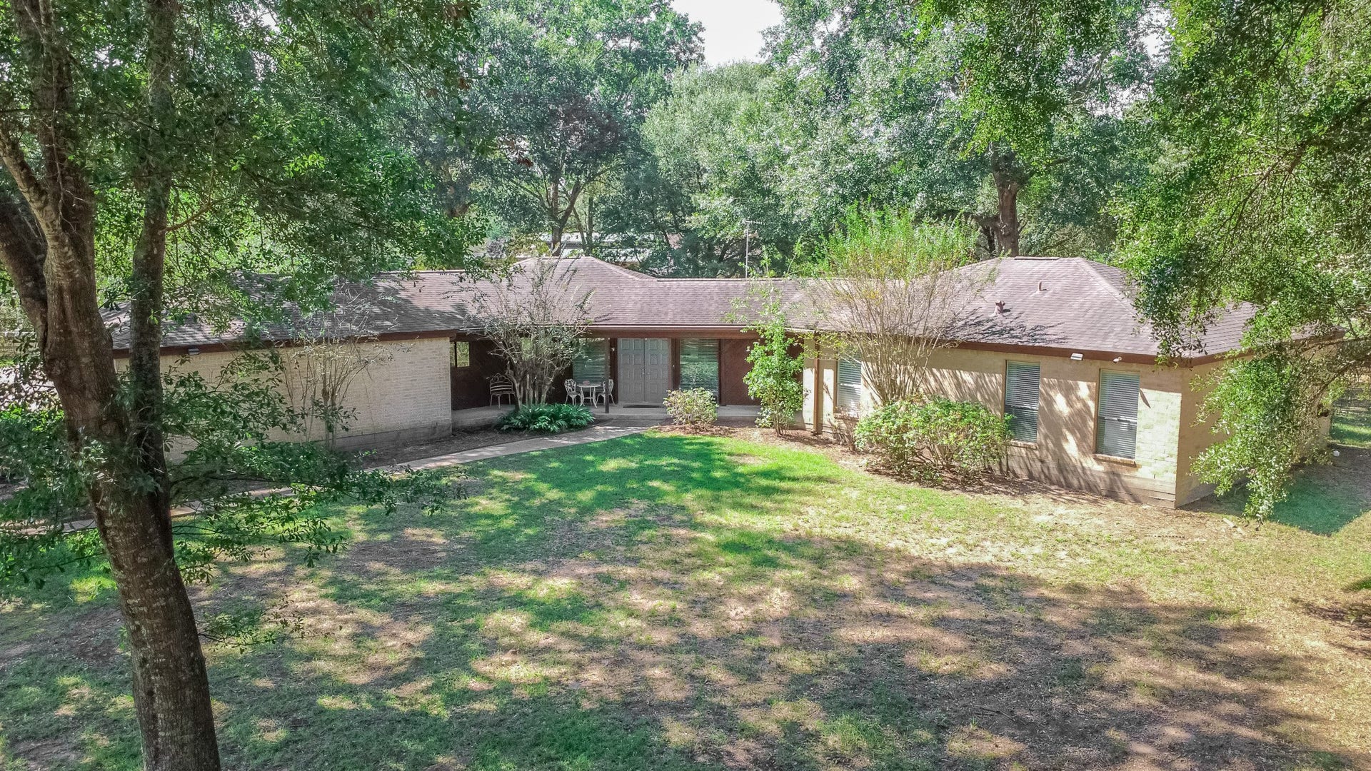 24603 Lori Lane, Magnolia, TX 77355 24603 Lori Lane, Magnolia, TX 77355