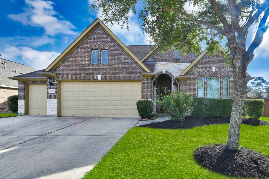 Property photo for 16702 Lake Limestone Lane, Houston, TX