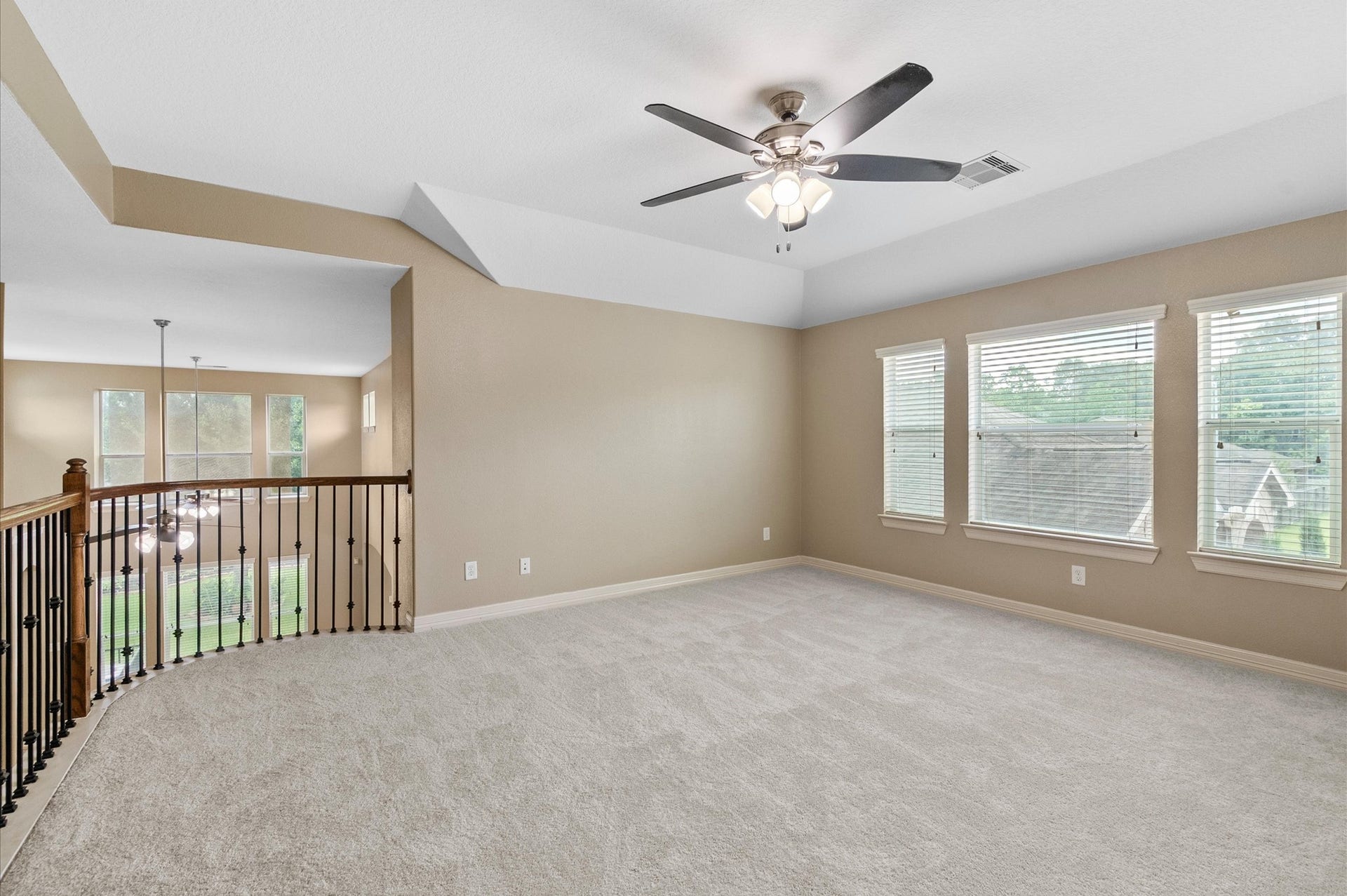 3544 Firenze Drive, Friendswood, TX 77546 3544 Firenze Drive, Friendswood, TX 77546
