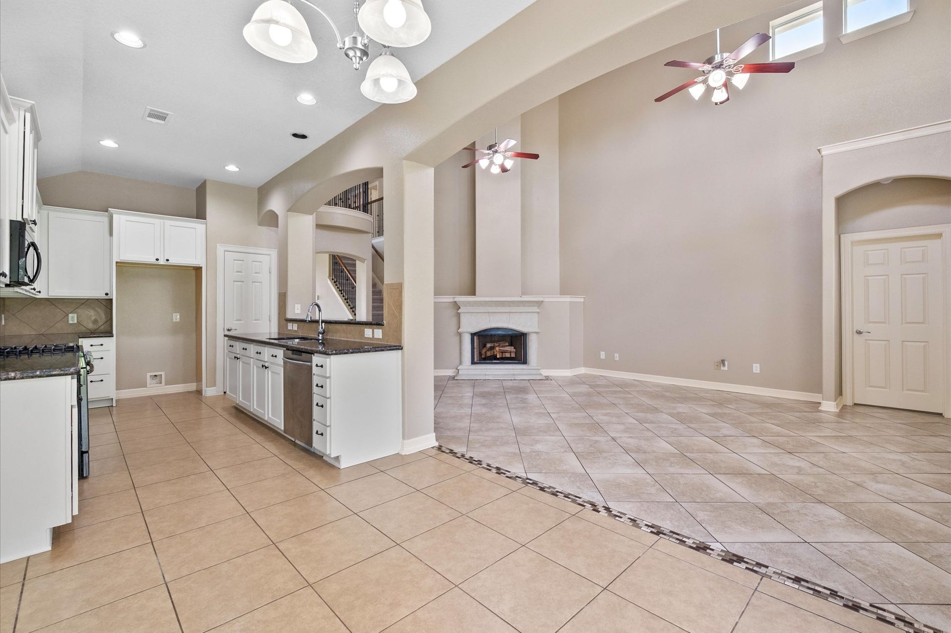 3544 Firenze Drive, Friendswood, TX 77546 3544 Firenze Drive, Friendswood, TX 77546