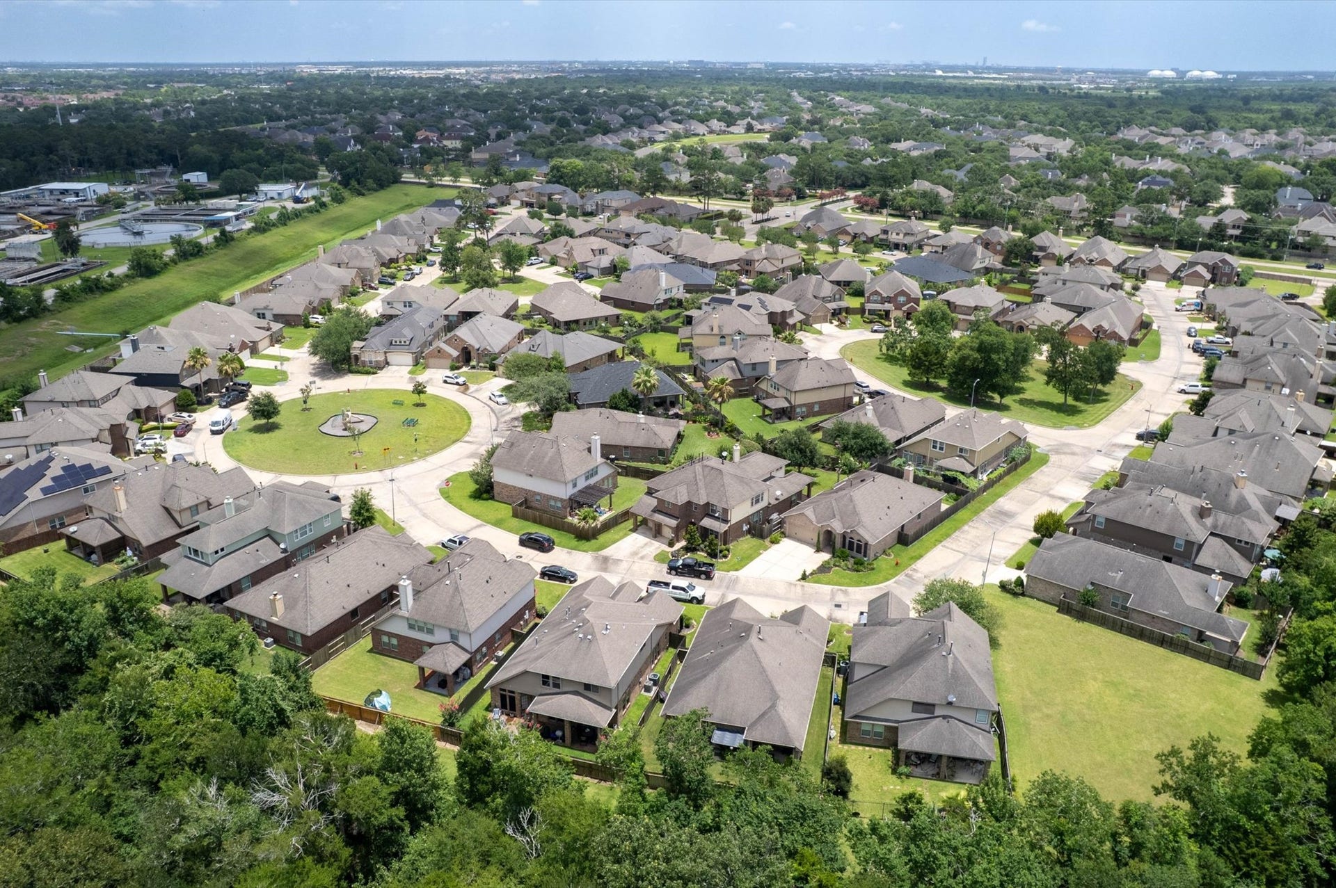 3544 Firenze Drive, Friendswood, TX 77546 3544 Firenze Drive, Friendswood, TX 77546