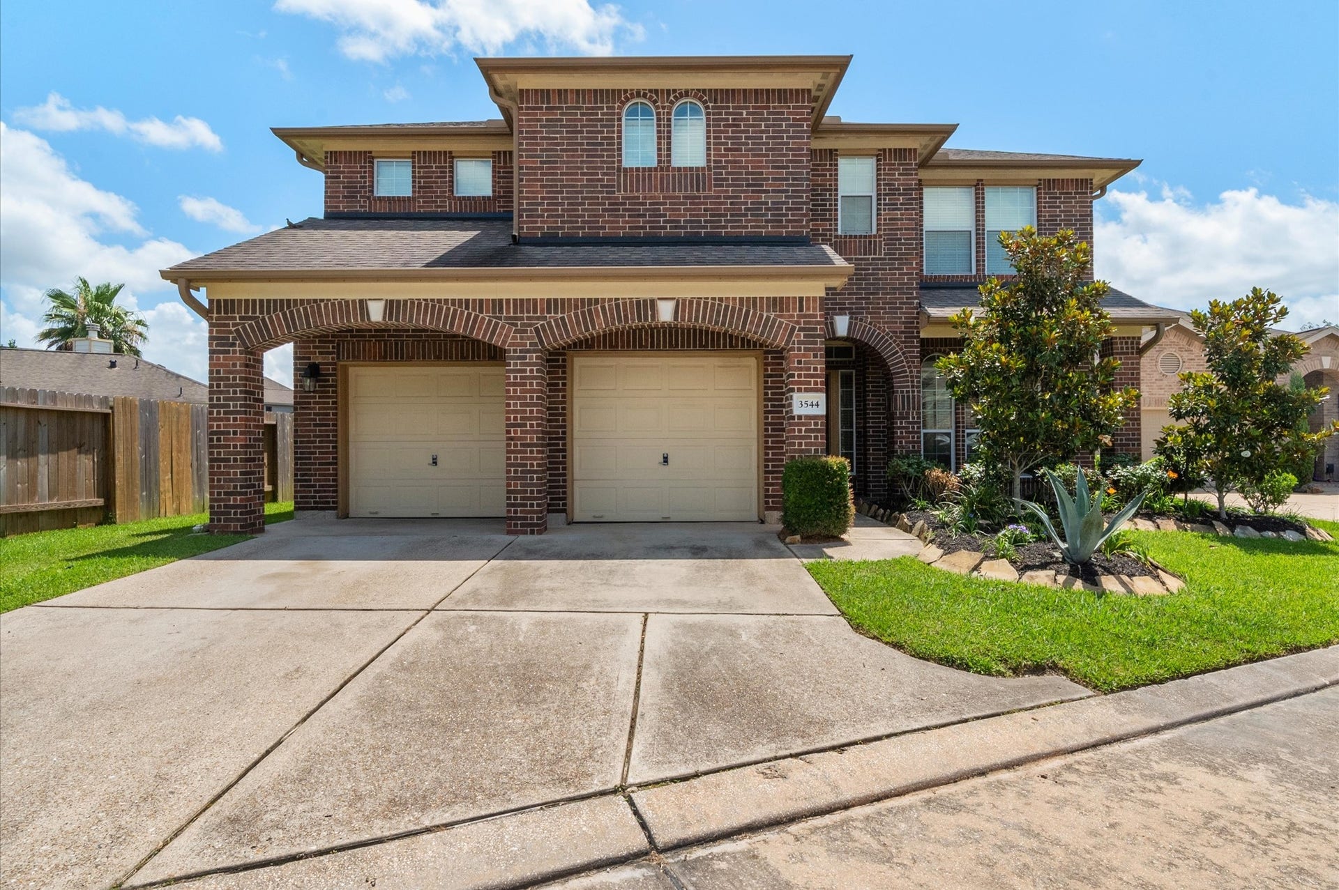 3544 Firenze Drive, Friendswood, TX 77546 3544 Firenze Drive, Friendswood, TX 77546