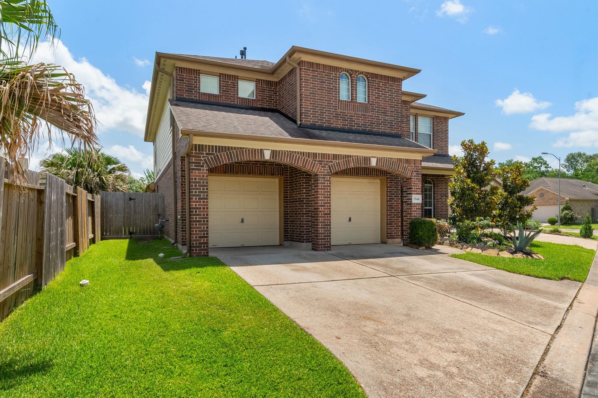 3544 Firenze Drive, Friendswood, TX 77546 3544 Firenze Drive, Friendswood, TX 77546