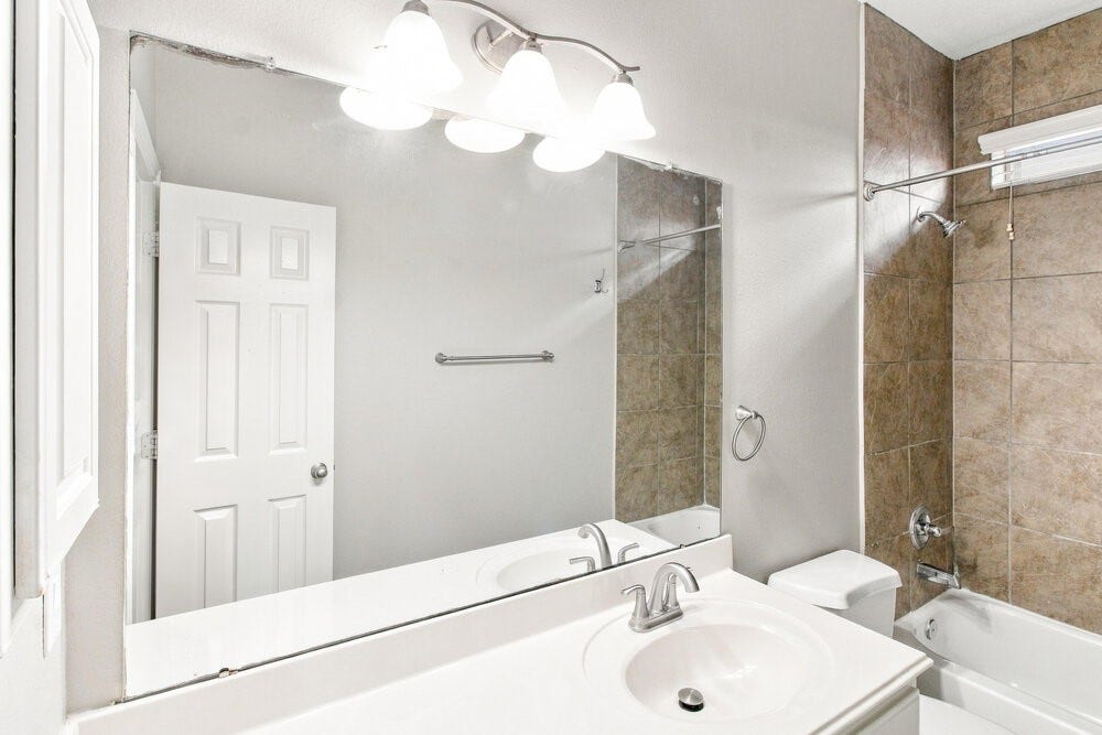 2716 Alessandria Lane, League City, TX 77573 2716 Alessandria Lane, League City, TX 77573