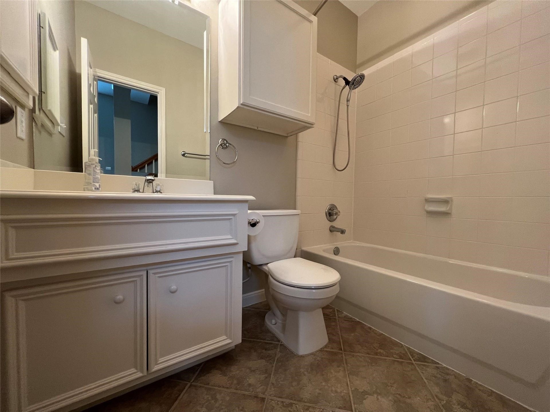 1323 Oneil Street, Houston, TX 77019 1323 Oneil Street, Houston, TX 77019