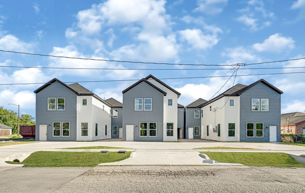 7953 Booker Street, #A/B, Houston, TX 77028 7953 Booker Street, #A/B, Houston, TX 77028