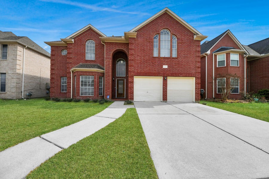 Property photo for 12207 Meadow Lane Court, Meadows Place, TX