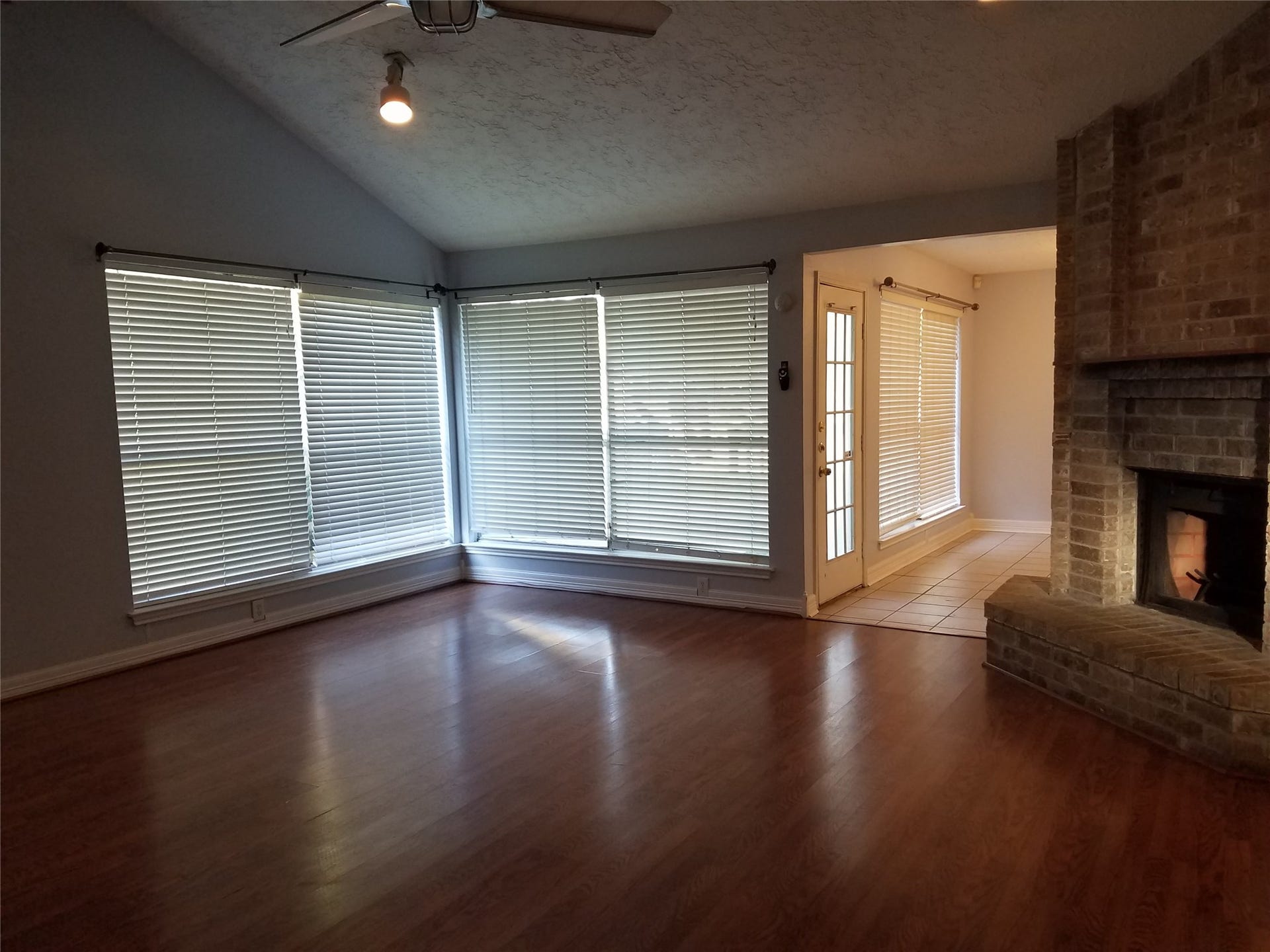 1503 Vickery Drive, Sugar Land, TX 77498 1503 Vickery Drive, Sugar Land, TX 77498