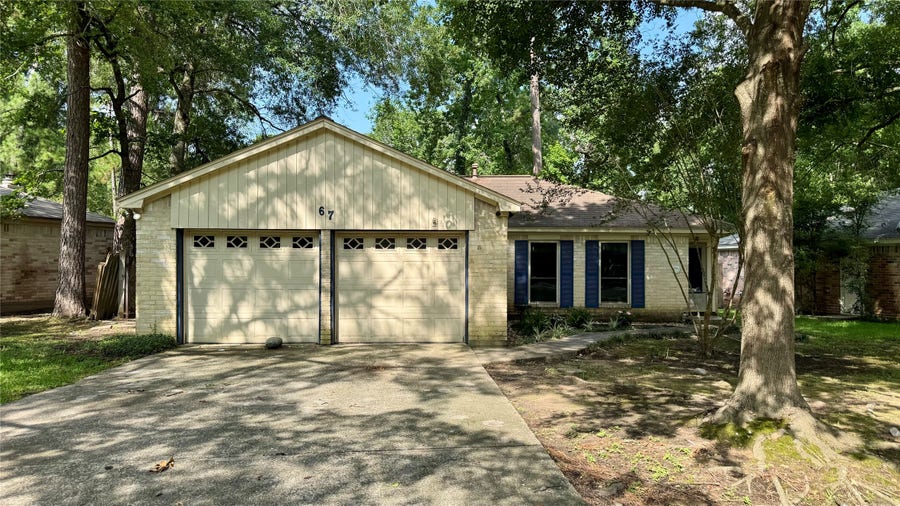 Property photo for 67 E White Willow Circle, The Woodlands, TX