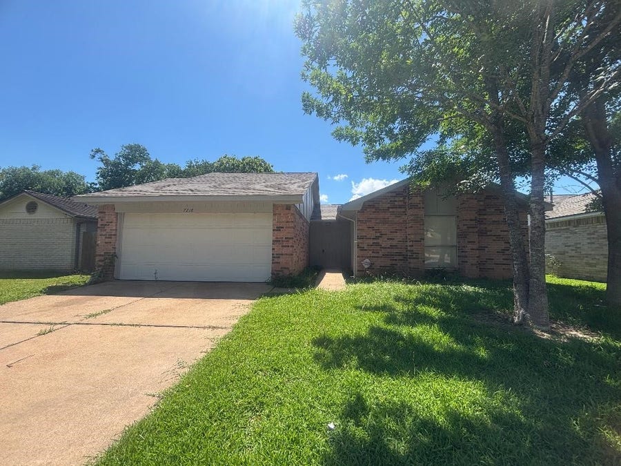 Property photo for 7218 Arista Drive, Houston, TX