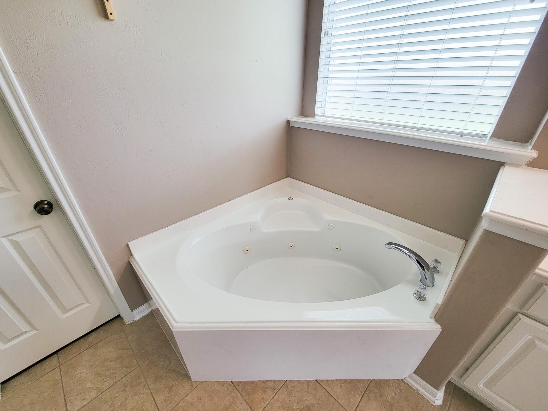 819 Arlington Lane, Rosenberg, TX 77469 819 Arlington Lane, Rosenberg, TX 77469