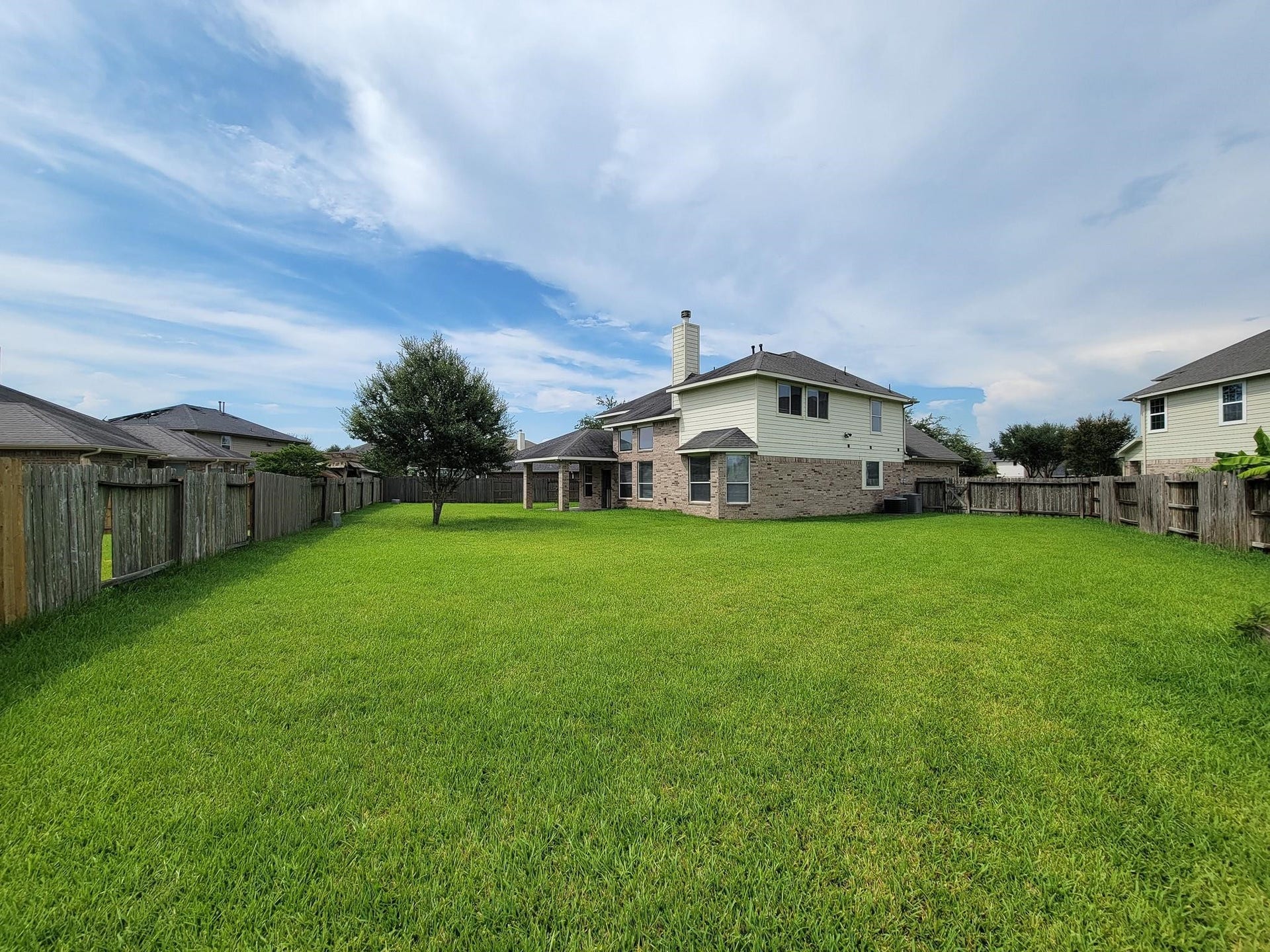 819 Arlington Lane, Rosenberg, TX 77469 819 Arlington Lane, Rosenberg, TX 77469