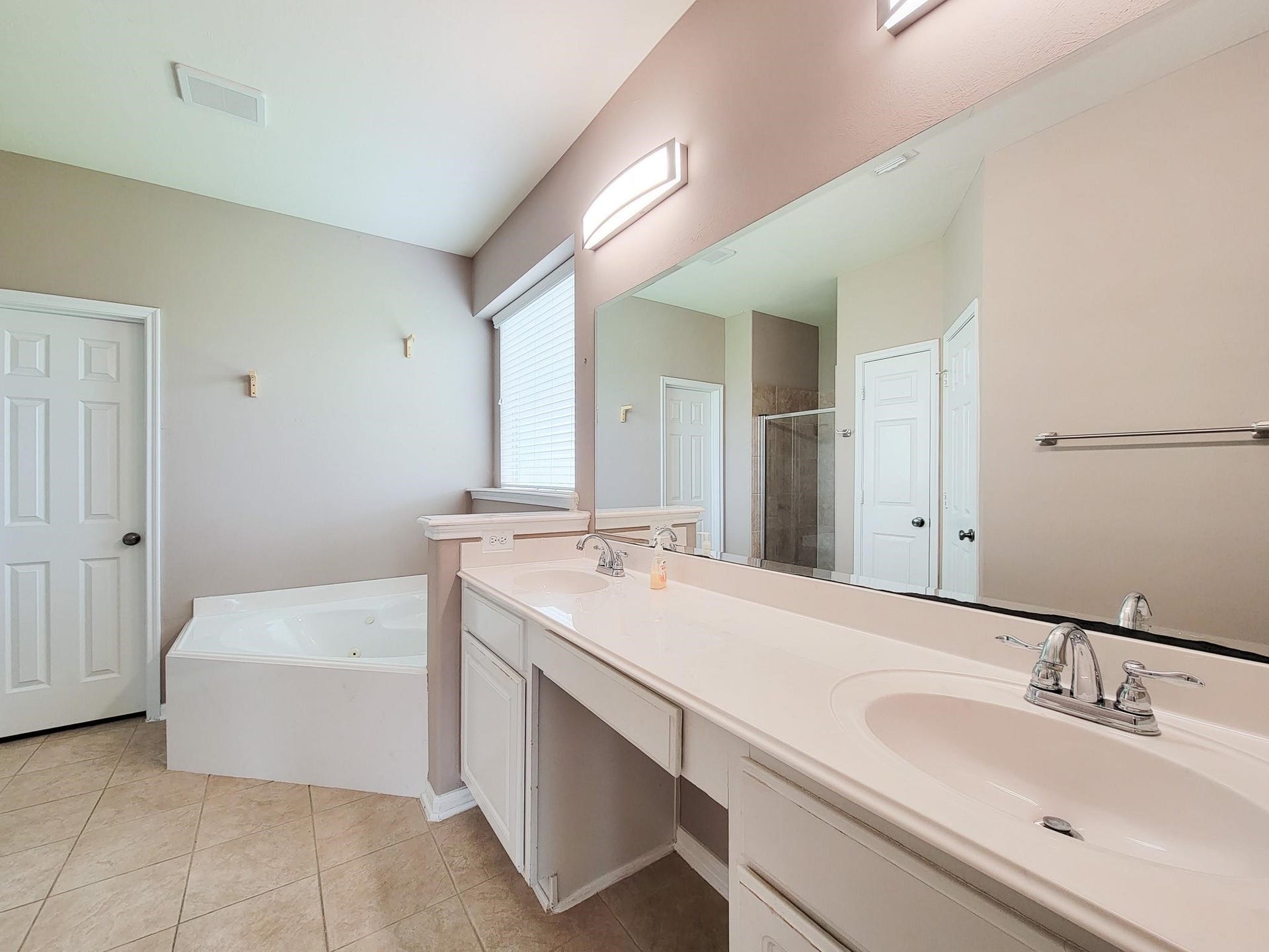 819 Arlington Lane, Rosenberg, TX 77469 819 Arlington Lane, Rosenberg, TX 77469