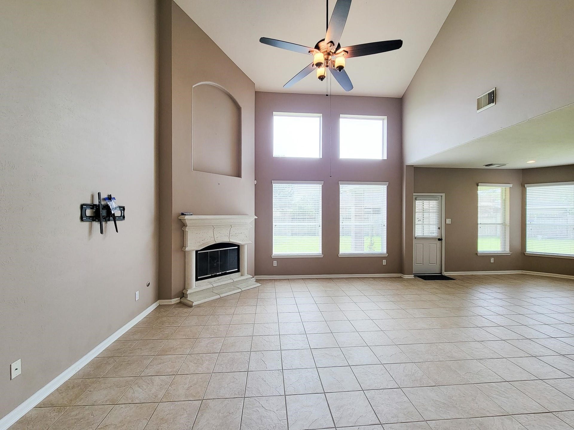 819 Arlington Lane, Rosenberg, TX 77469 819 Arlington Lane, Rosenberg, TX 77469