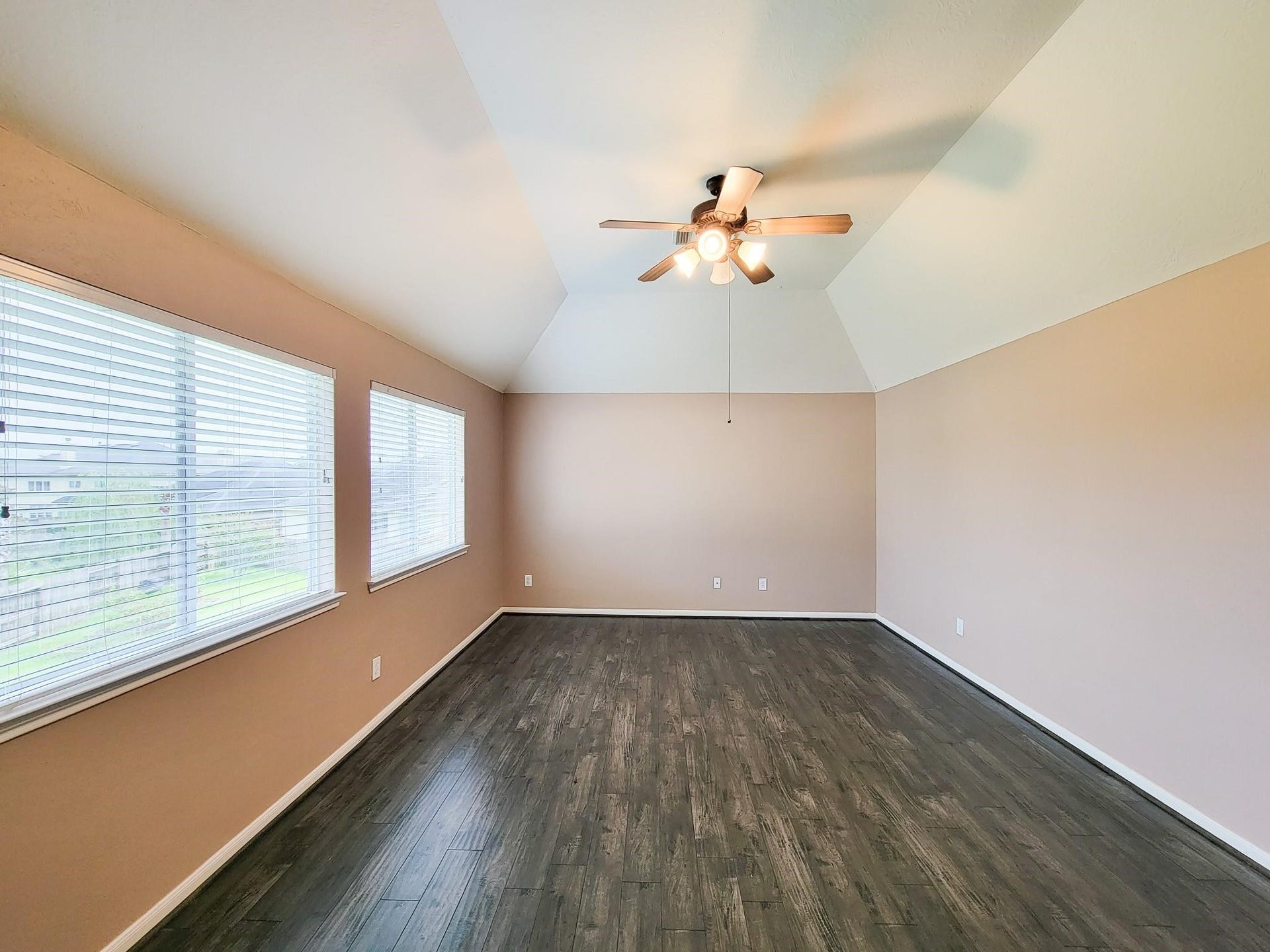 819 Arlington Lane, Rosenberg, TX 77469 819 Arlington Lane, Rosenberg, TX 77469
