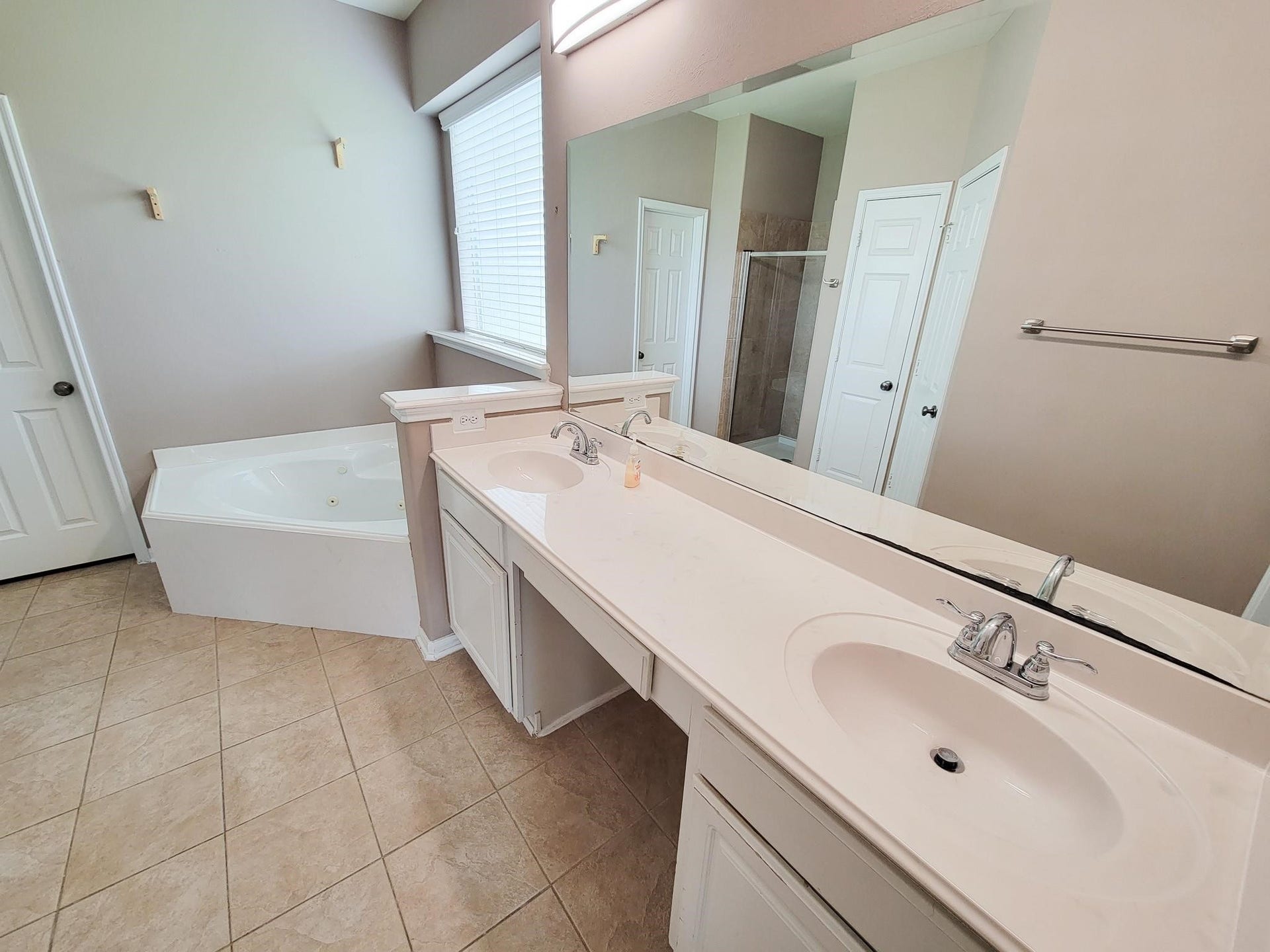 819 Arlington Lane, Rosenberg, TX 77469 819 Arlington Lane, Rosenberg, TX 77469