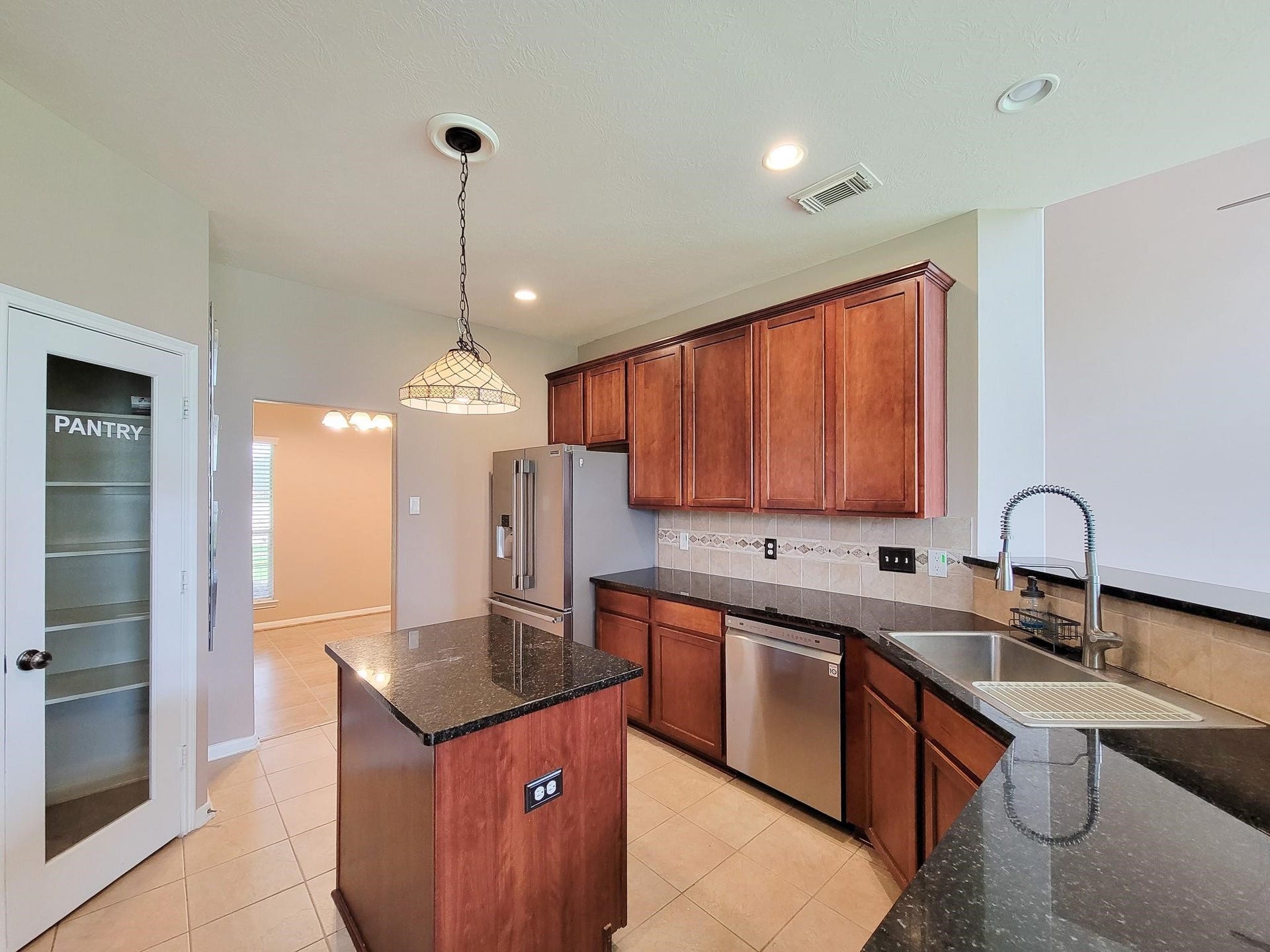 819 Arlington Lane, Rosenberg, TX 77469 819 Arlington Lane, Rosenberg, TX 77469