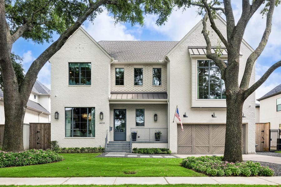 Property photo for 4609 Holly Street, Bellaire, TX