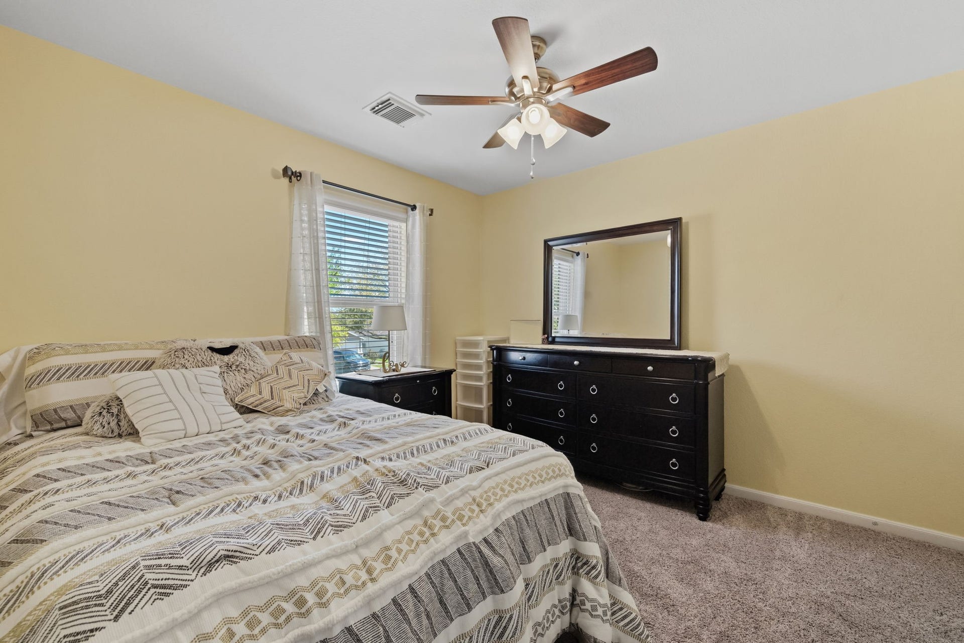 6615 Green Pear Lane, Houston, TX 77049 Bedroom 1