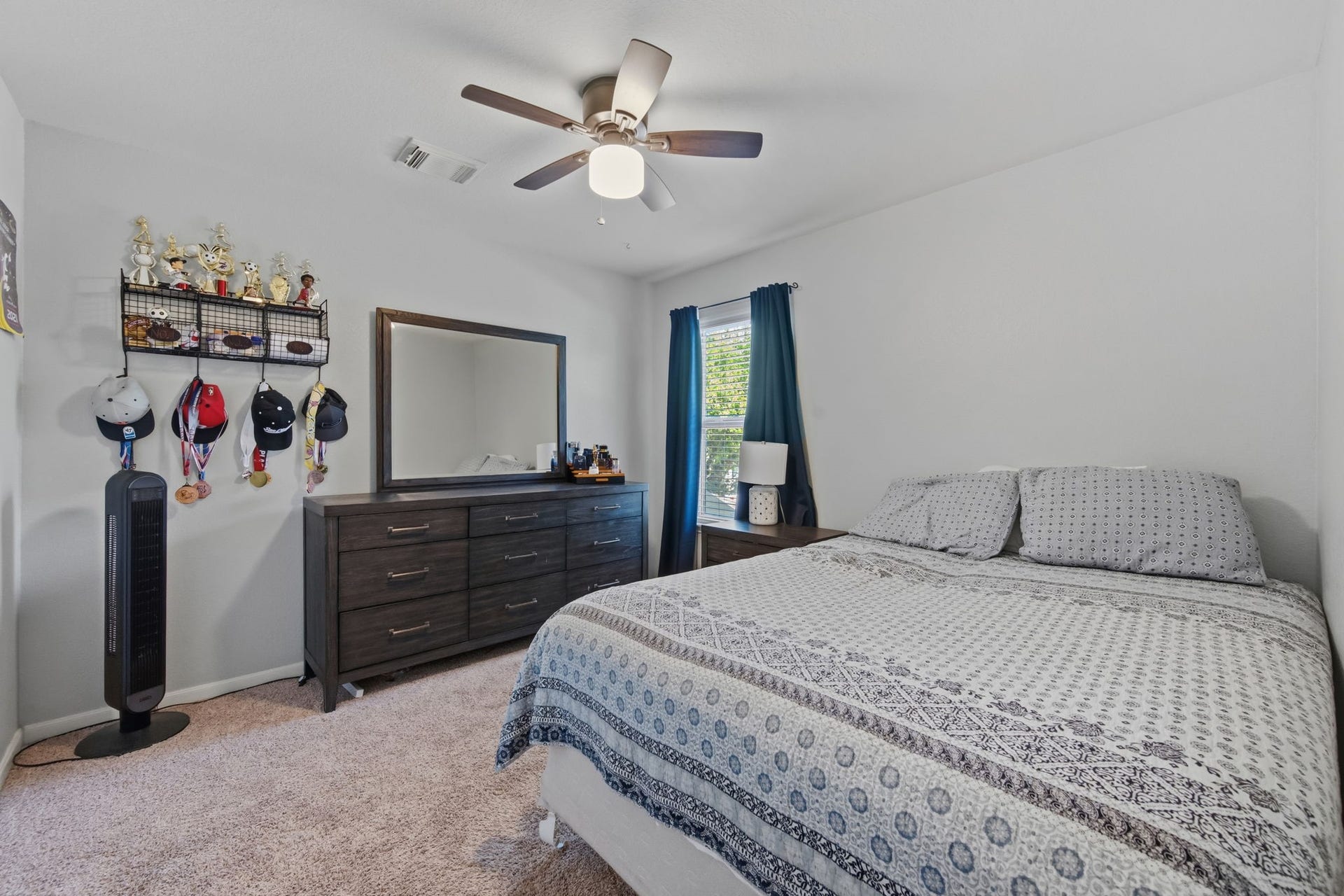 6615 Green Pear Lane, Houston, TX 77049 Bedroom 2