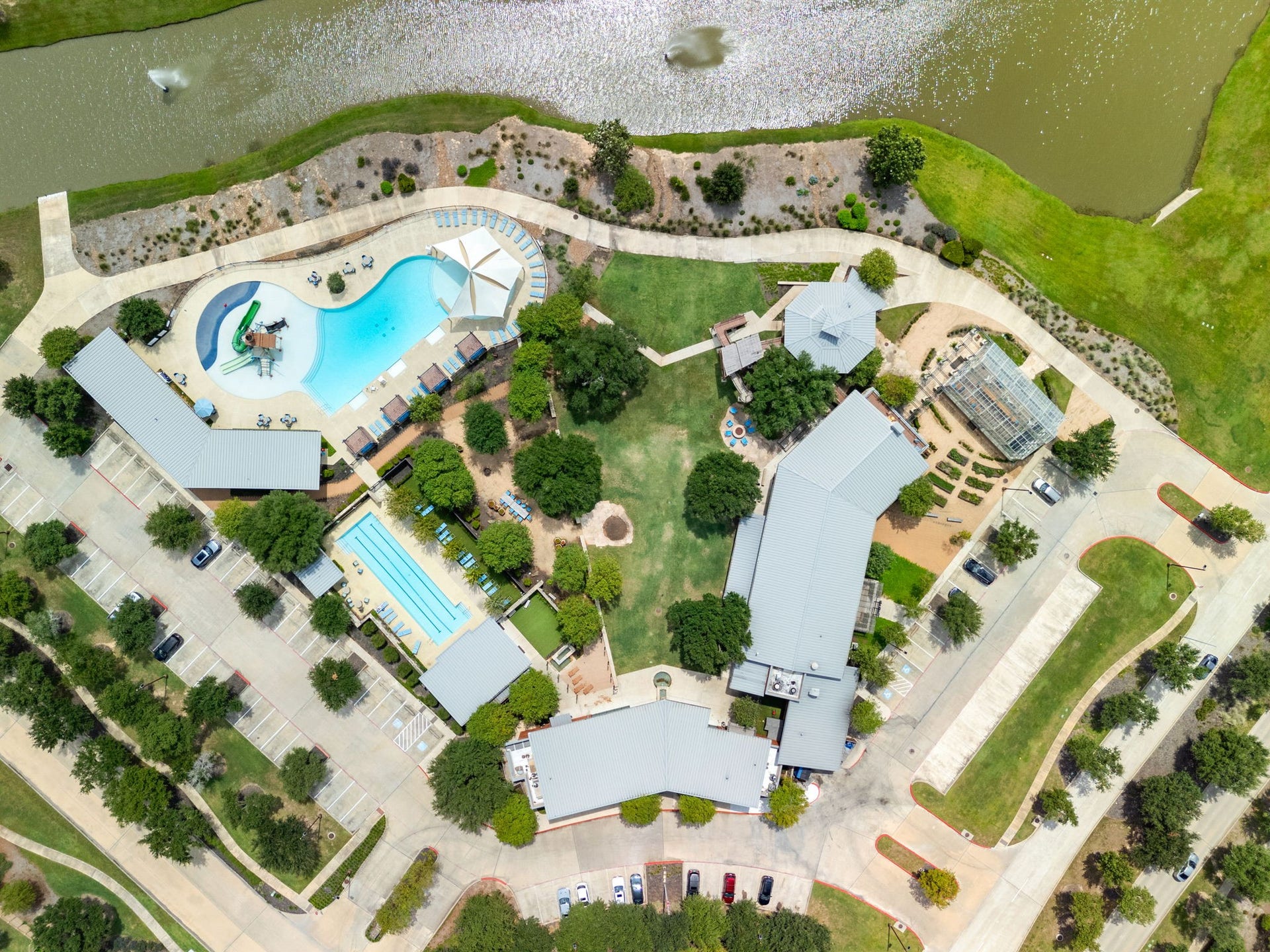6903 Shoreline View Drive, Katy, TX 77493 Aerial view of community center with a blend of offered activities!