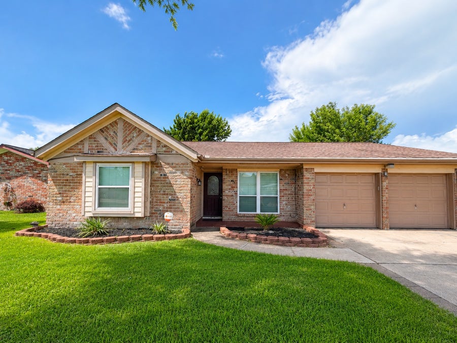 Property photo for 13823 Maisemore Road, Houston, TX