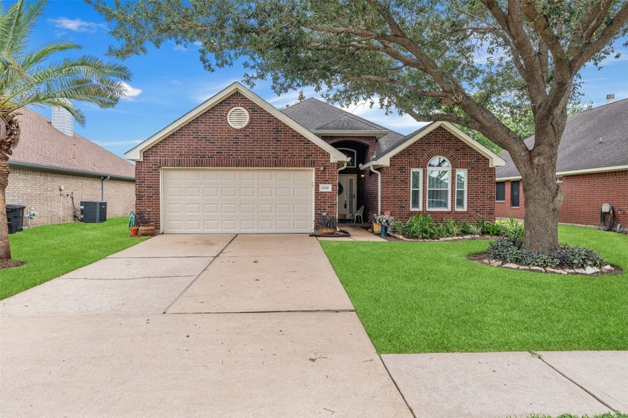 Property photo for 6218 Pleasant Stream Drive, Katy, TX